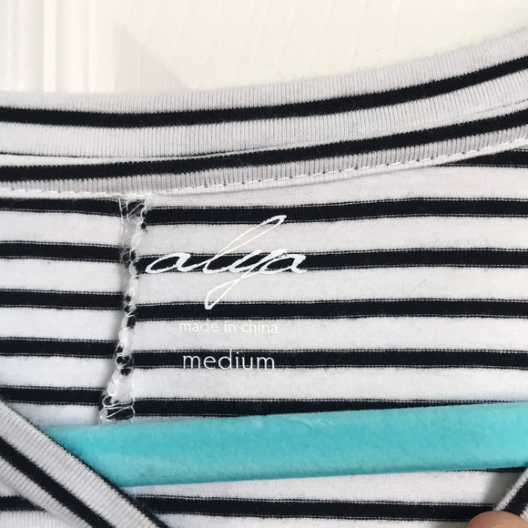 Black and white stripped blouse - Picture 3 of 3